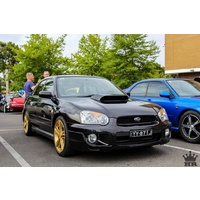 Product gallery images