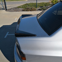Product gallery images