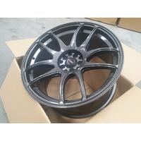 Product gallery images