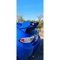 Product gallery images