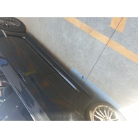Product gallery images