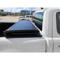 Product gallery images