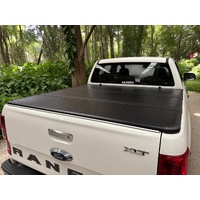 TRI FOLD HARD TONNEAU COVER FOR MITSUBISHI TRITON MV 2024 -CURRENT